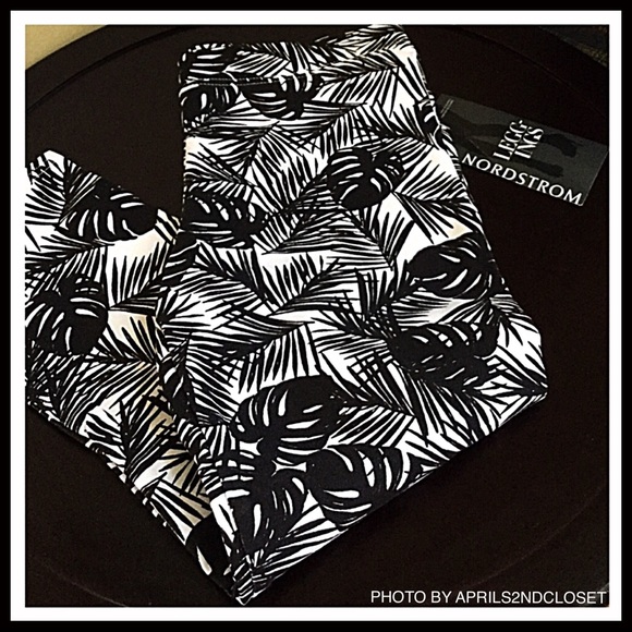 BLACK WHITE PRINT CAPRI CROP LEGGING A3C - Picture 3 of 7